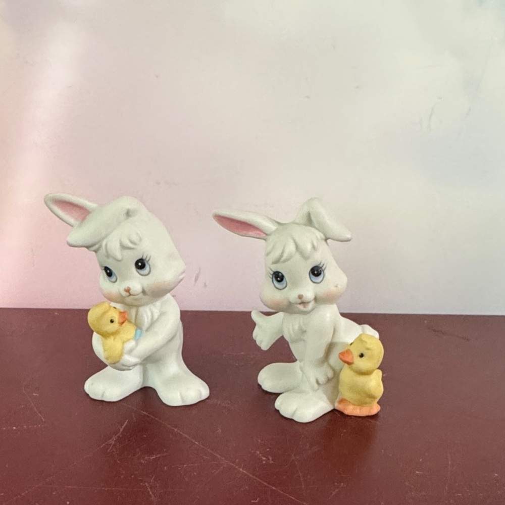 Vintage Homco White and Yellow Ceramic Easter Bunny Figurines 1980’s- 1990’s
